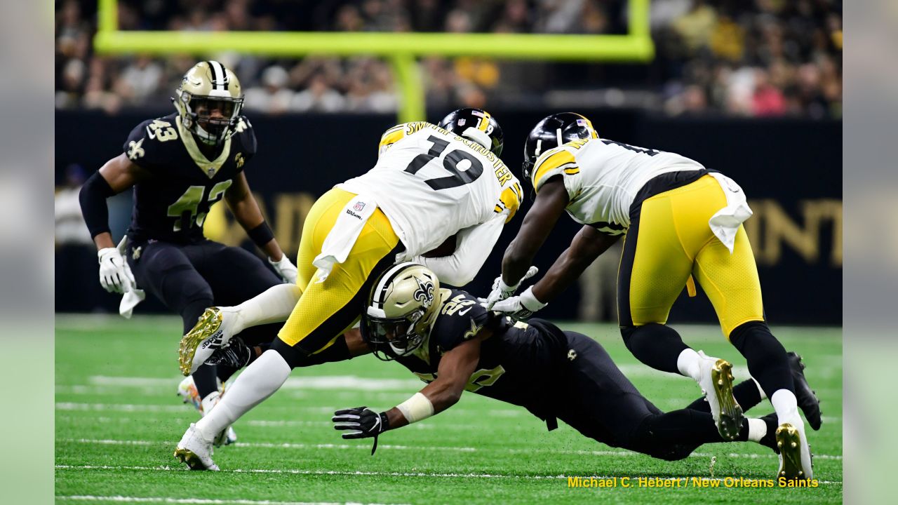 Steelers ride defense to 20-10 win over listless Saints