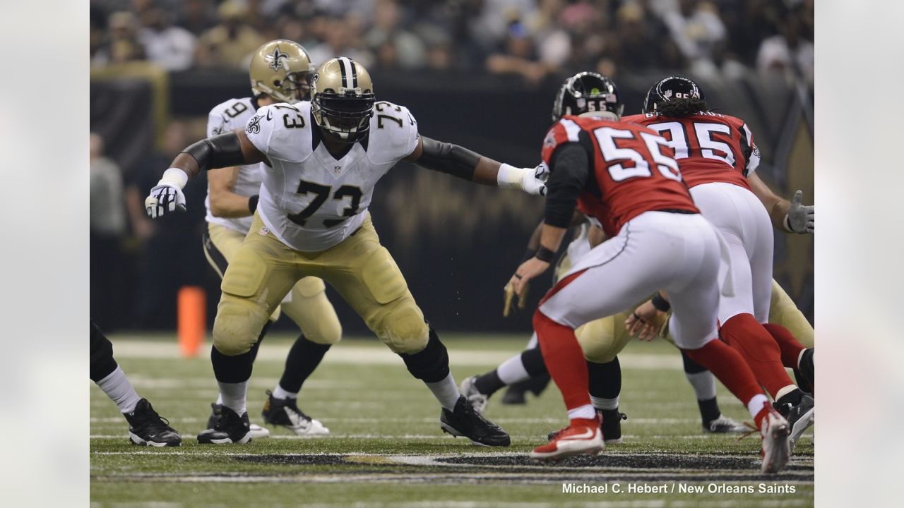 New Orleans Saints vs. Atlanta Falcons . NFL Game. American Football League  match. Silhouette of professional player celebrate touch down. Screen in b  Stock Photo - Alamy