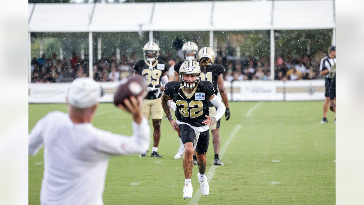 New Orleans Saints quarterback Jameis Winston (2) throws at the NFL team's  football training camp in Metairie, La., Friday, Aug. 4, 2023. (AP  Photo/Gerald Herbert Stock Photo - Alamy