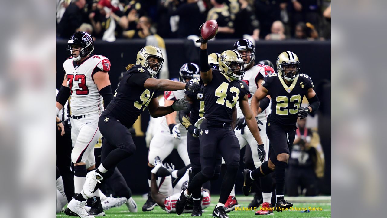 Saints carve up Falcons, 31-17, on Thanksgiving Night