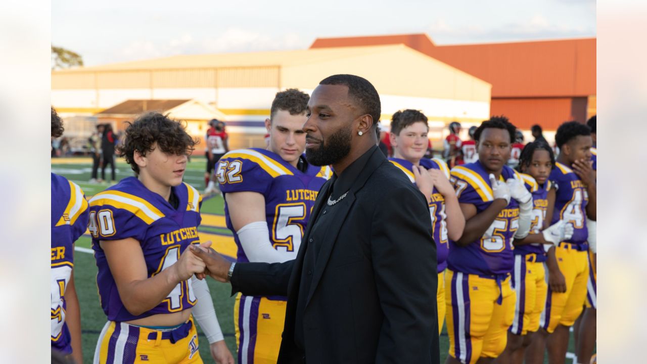 New Orleans Saints WR Jarvis Landry's high school retires his jersey