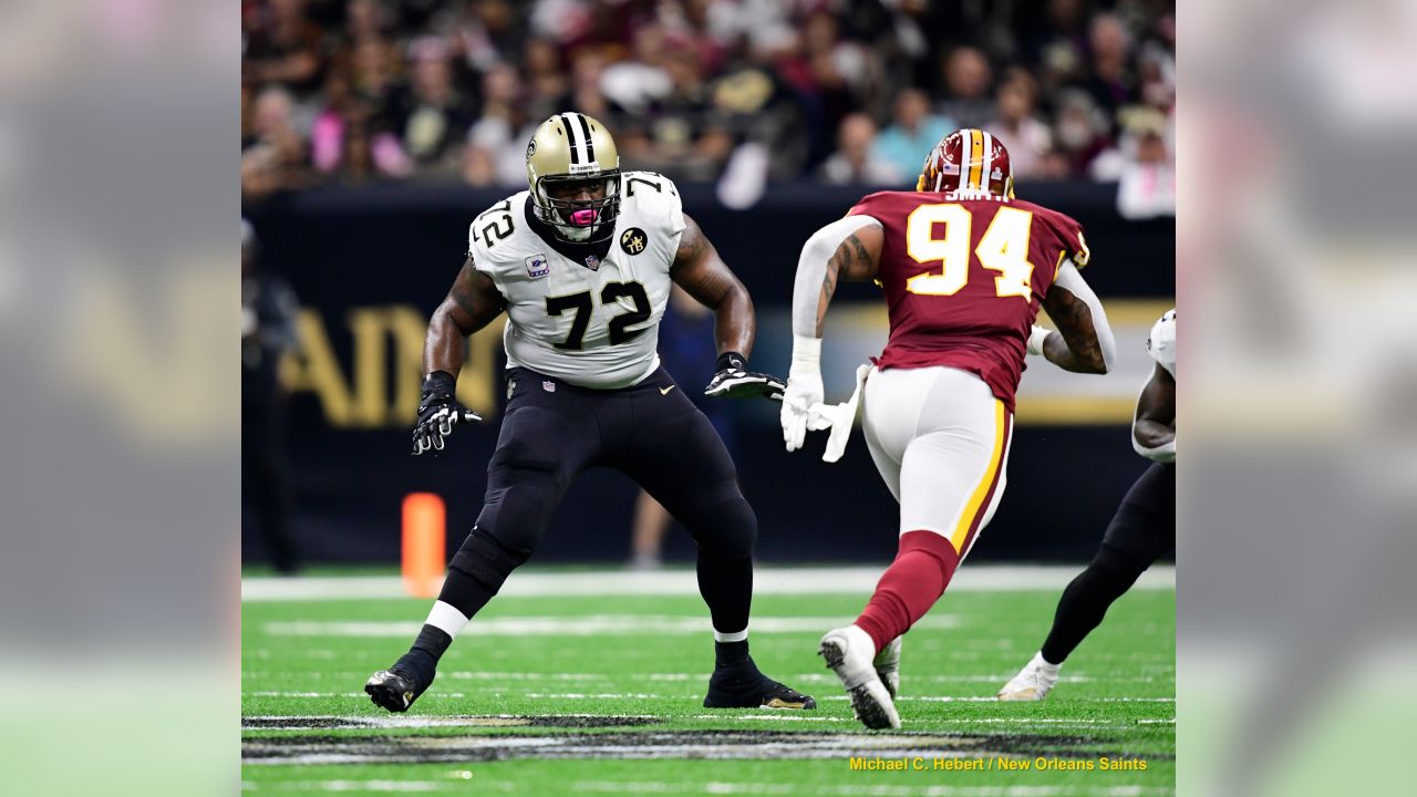 East Rutherford, New Jersey, USA. 1st Oct, 2018. New Orleans Saints  offensive tackle Terron Armstead (72) during warm ups before a game between  the New Orlean Saints and the New York Giants