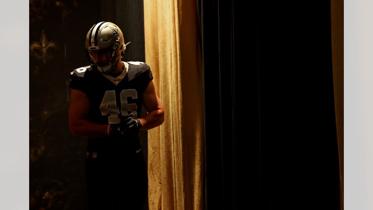 Photo: Super Bowl XLIV Colts Saints Media Day in Miami - SBP2010020239 