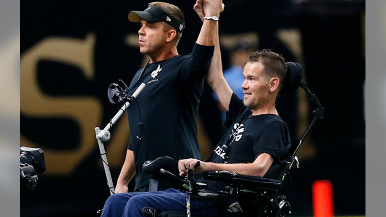 Saints vs. Raiders: Steve Gleason wins Halloween with 'Dexter' costume