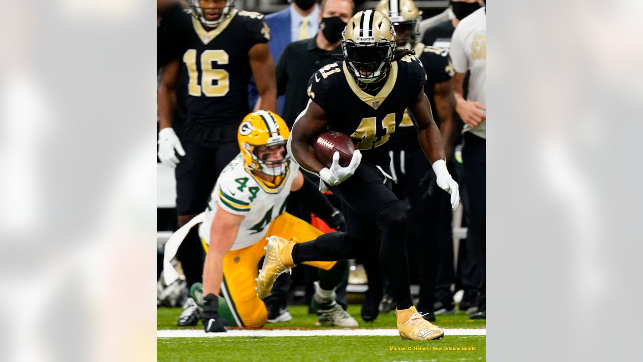 New Orleans Saints running back Alvin Kamara defying description as he  embarks on record-setting pace