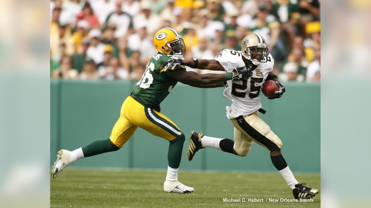 New Orleans Saints RB Reggie Bush Holds Court at Youth Camp - Canal Street  Chronicles