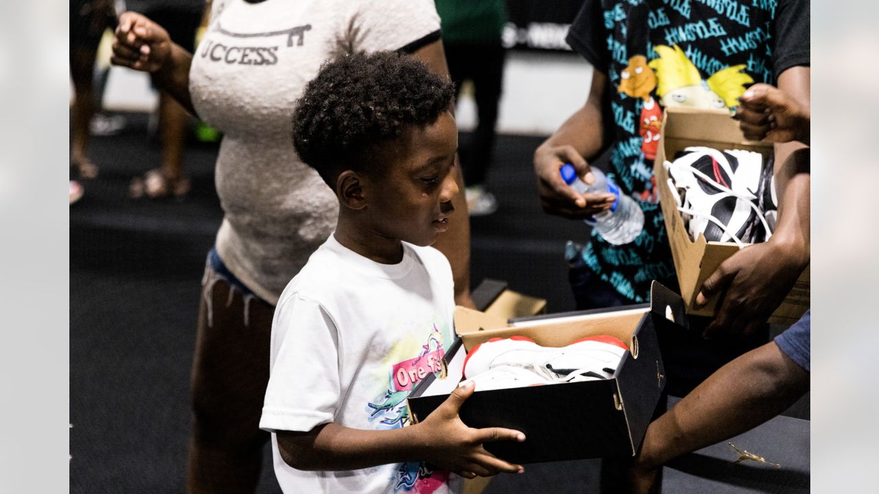 BRPROUD  New Orleans Saints DE Malcolm Roach hosting 'Kicks 4 Kids'