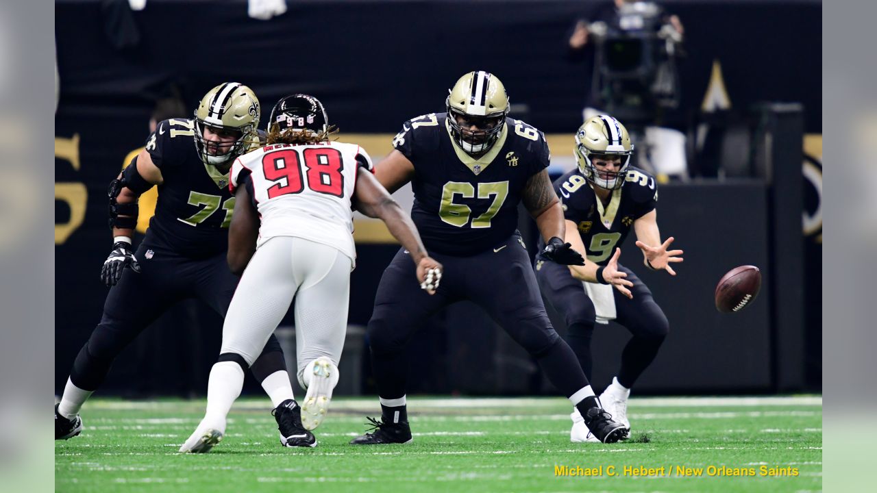 Saints carve up Falcons, 31-17, on Thanksgiving Night