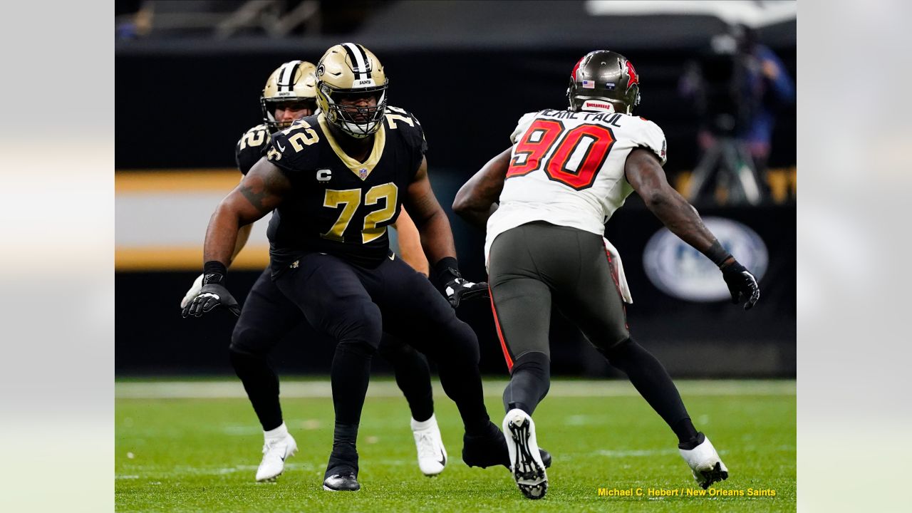 Terron Armstead limps off, Saints trail by 10 - NBC Sports