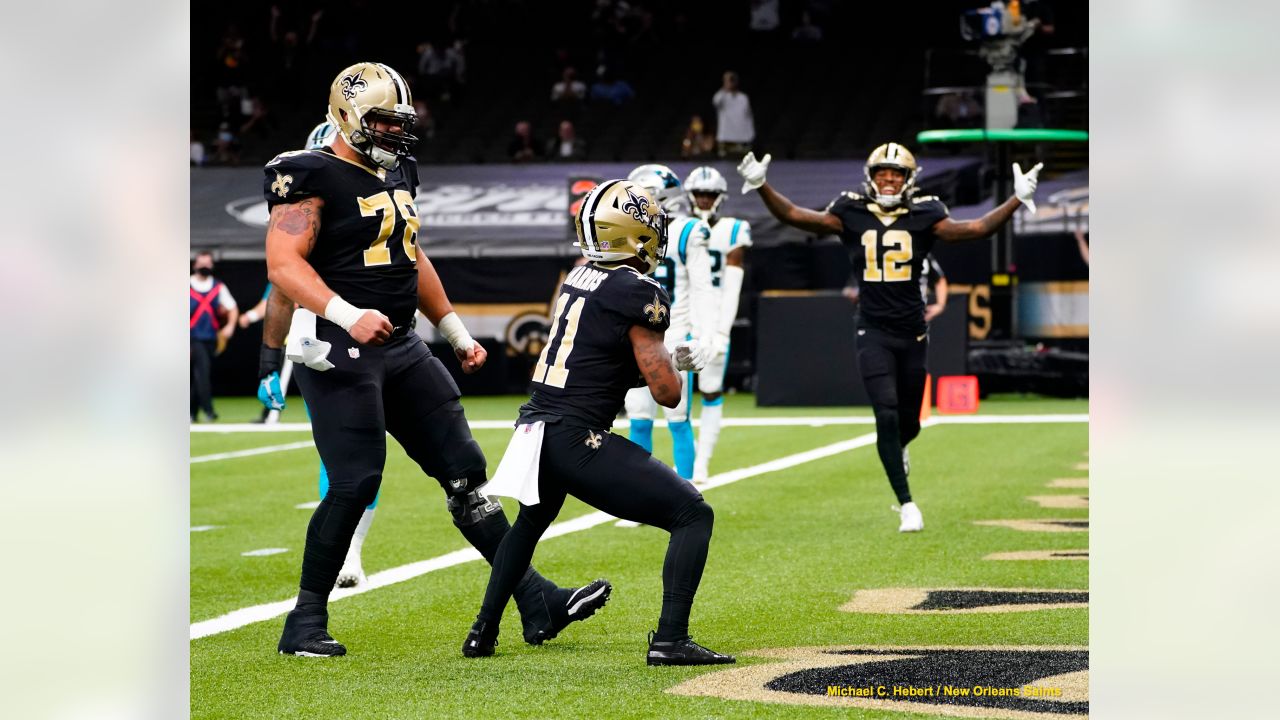 Photos: Game Action, Saints at Panthers