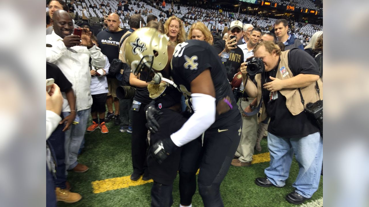 Saints Superfan With Chronic Liver Disease Gets Ultimate 'Who Dat' Surprise  - ABC News