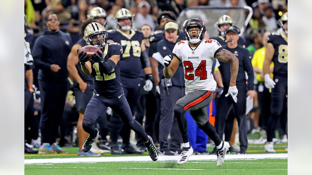 New Orleans Saints' Chris Olave (12) during the second half of an NFL  football game against the the Arizona Cardinals, Thursday, Oct. 20, 2022,  in Glendale, Ariz. (AP Photo/Darryl Webb Stock Photo - Alamy