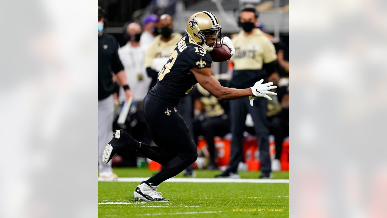 Michael Thomas of the New Orleans Saints looks on during the 2020 NFL  Fotografía de noticias - Getty Images