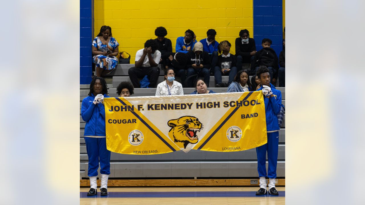 Old Spice x New Orleans Saints DE Cam Jordan teamed up to visit JFK!