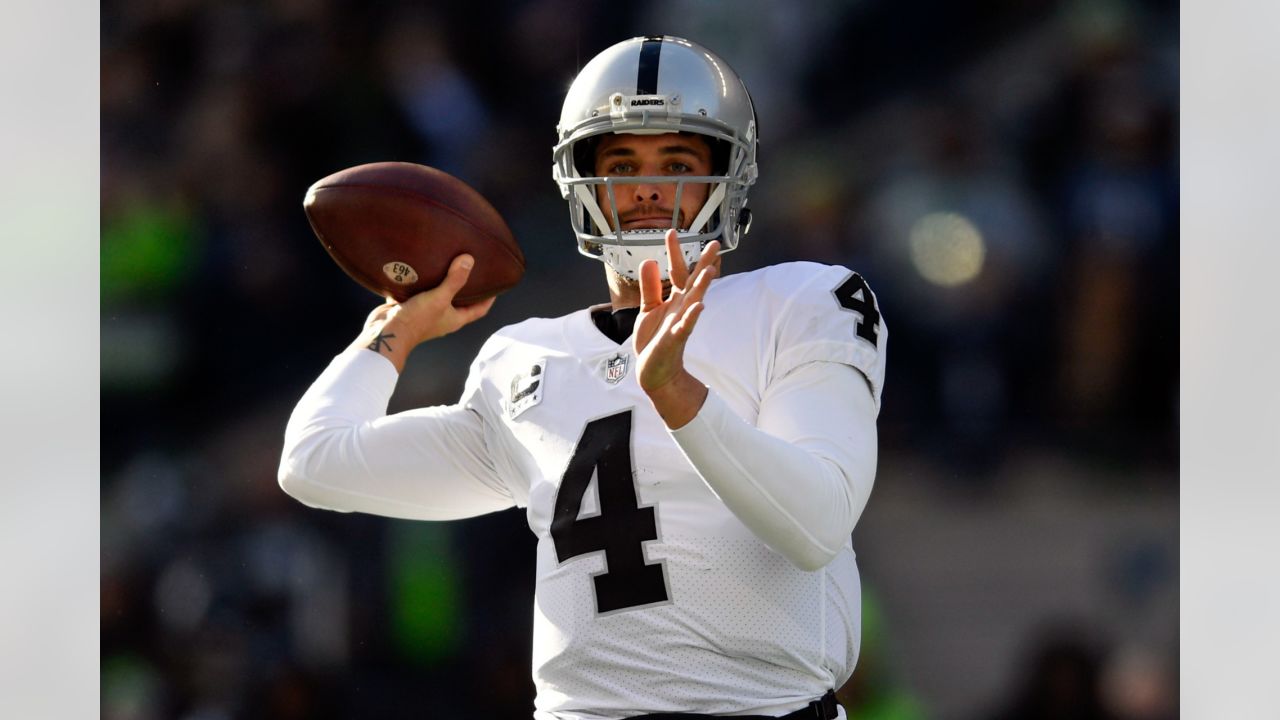 New Orleans Saints agree to terms with quarterback Derek Carr on four-year  contract