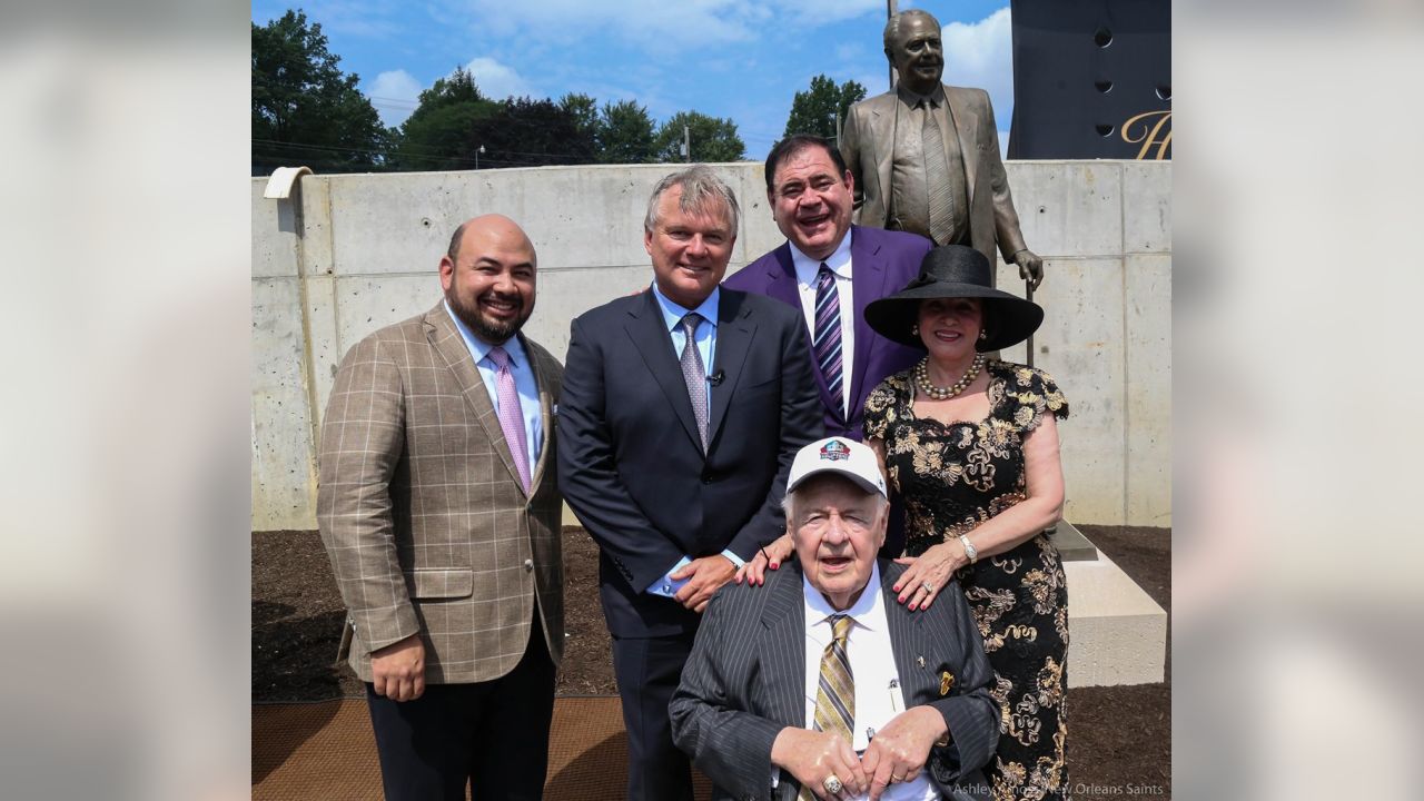 New Orleans Saints - The Saints and the Mercedes-Benz Superdome are  unveiling a newly renovated specialty cocktail tavern themed space in honor  of the team's late owner Tom Benson. The project was