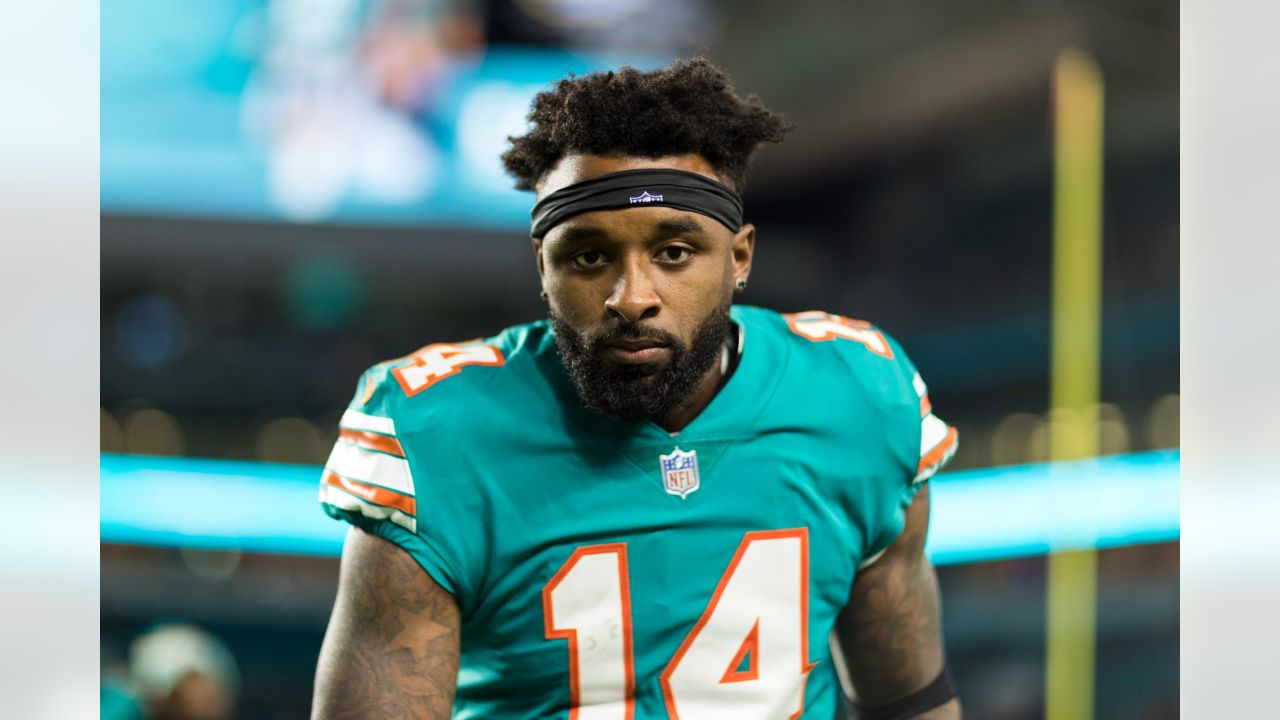 Meet the Team Photos: Jarvis Landry joins the New Orleans Saints