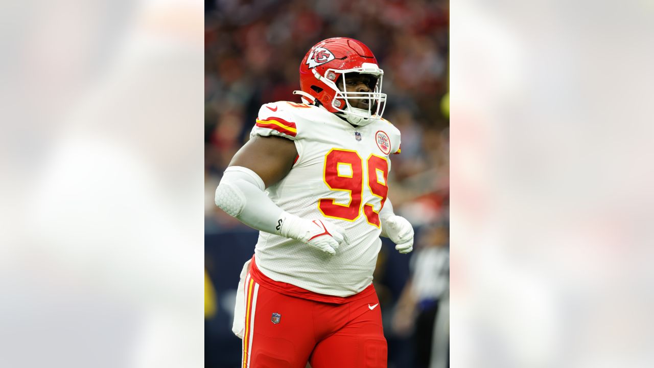 Defensive tackle Khalen Saunders - The Kansas City Chiefs