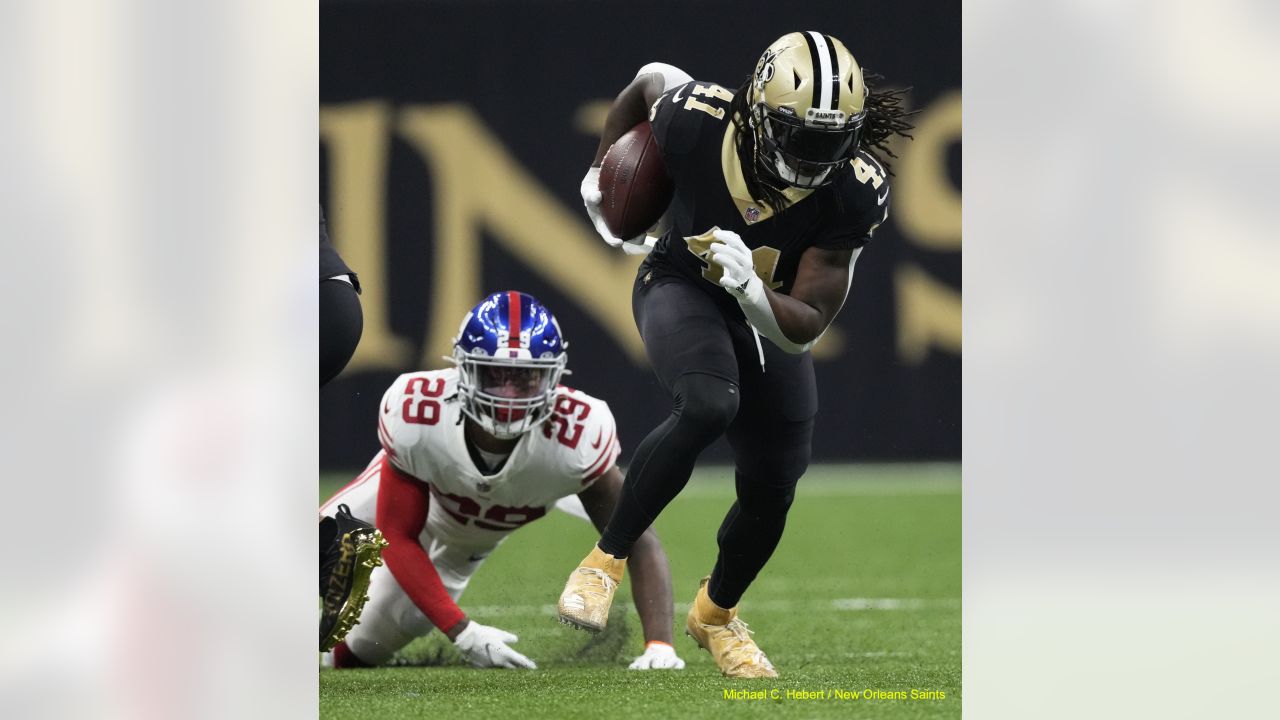 New York Giants Top New Orleans Saints 27-21 in Overtime for First Win of  2021 - Sports Illustrated New York Giants News, Analysis and More