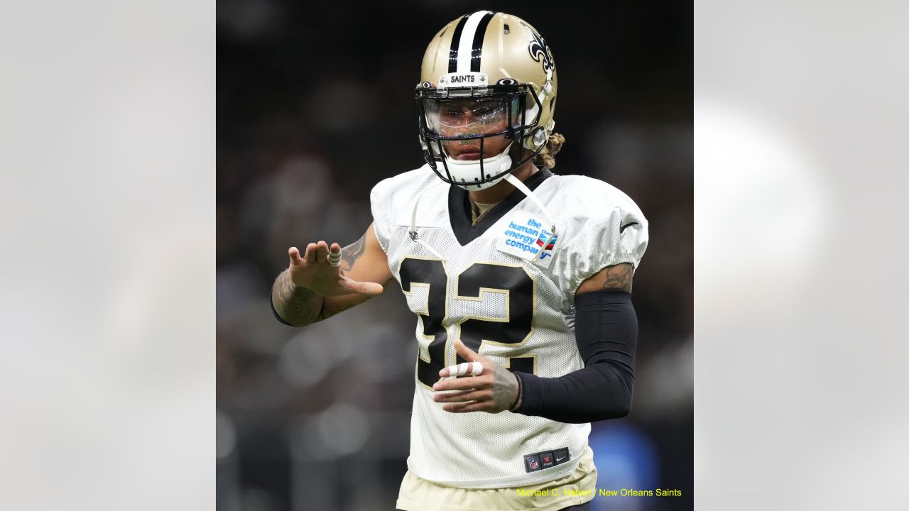 101 Saints Offensive Formation Stock Photos, High-Res Pictures