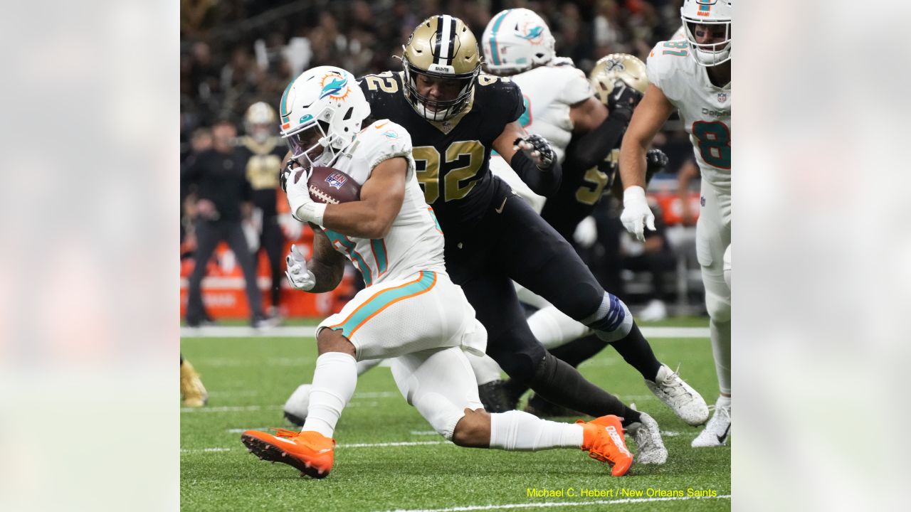 Saints Restructure Marcus Davenport's Contract - Sports