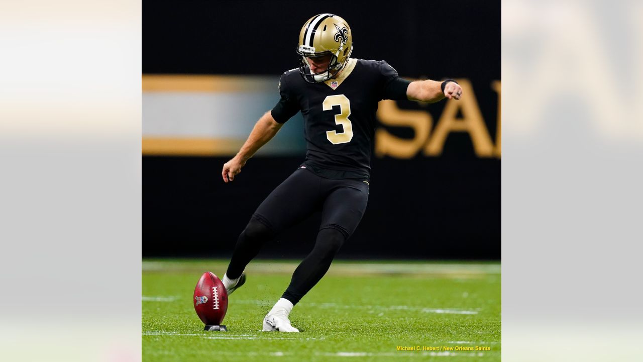 Wil Lutz Showing Off His Leg: NFL World Reacts - The Spun: What's Trending  In The Sports World Today