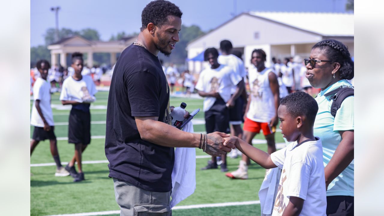 Jonathan Taylor Hosts 3rd Annual Youth Football Camp