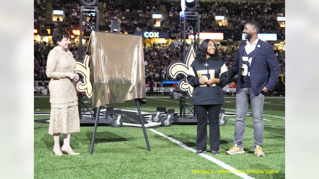 Linebacker Sam Mills to be inducted into New Orleans Saints Ring of Honor