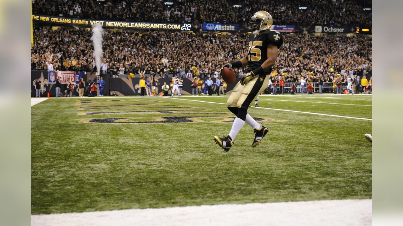 Throwback Thursday: Reggie Bush with the New Orleans Saints