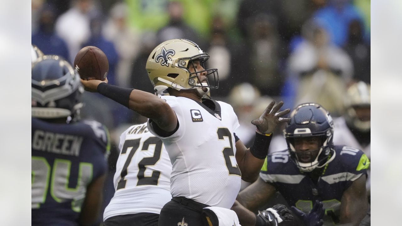 New Orleans Saints defense delivers in 13-10 win over Seattle
