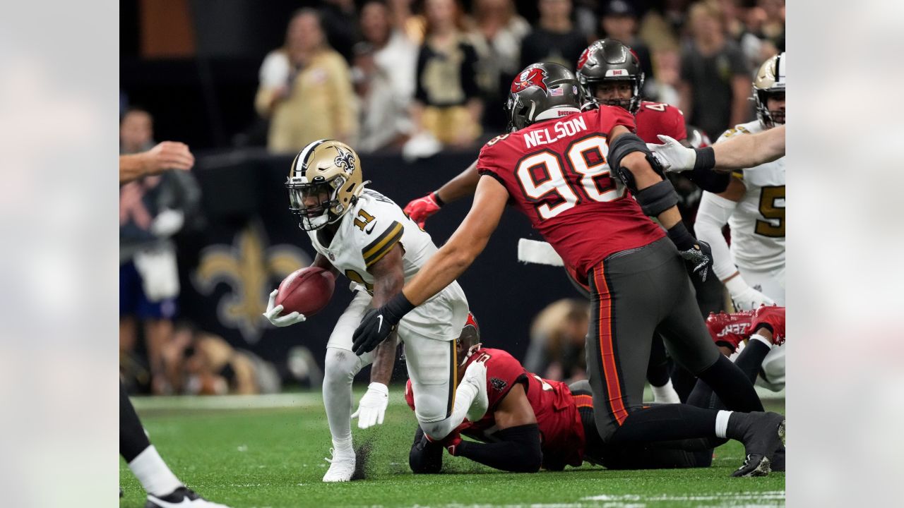 Framed Deonte Harris New Orleans Saints Signed 8x10 Endzone Photo