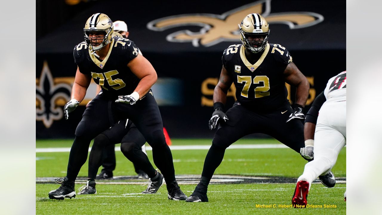 Terron Armstead limps off, Saints trail by 10 - NBC Sports