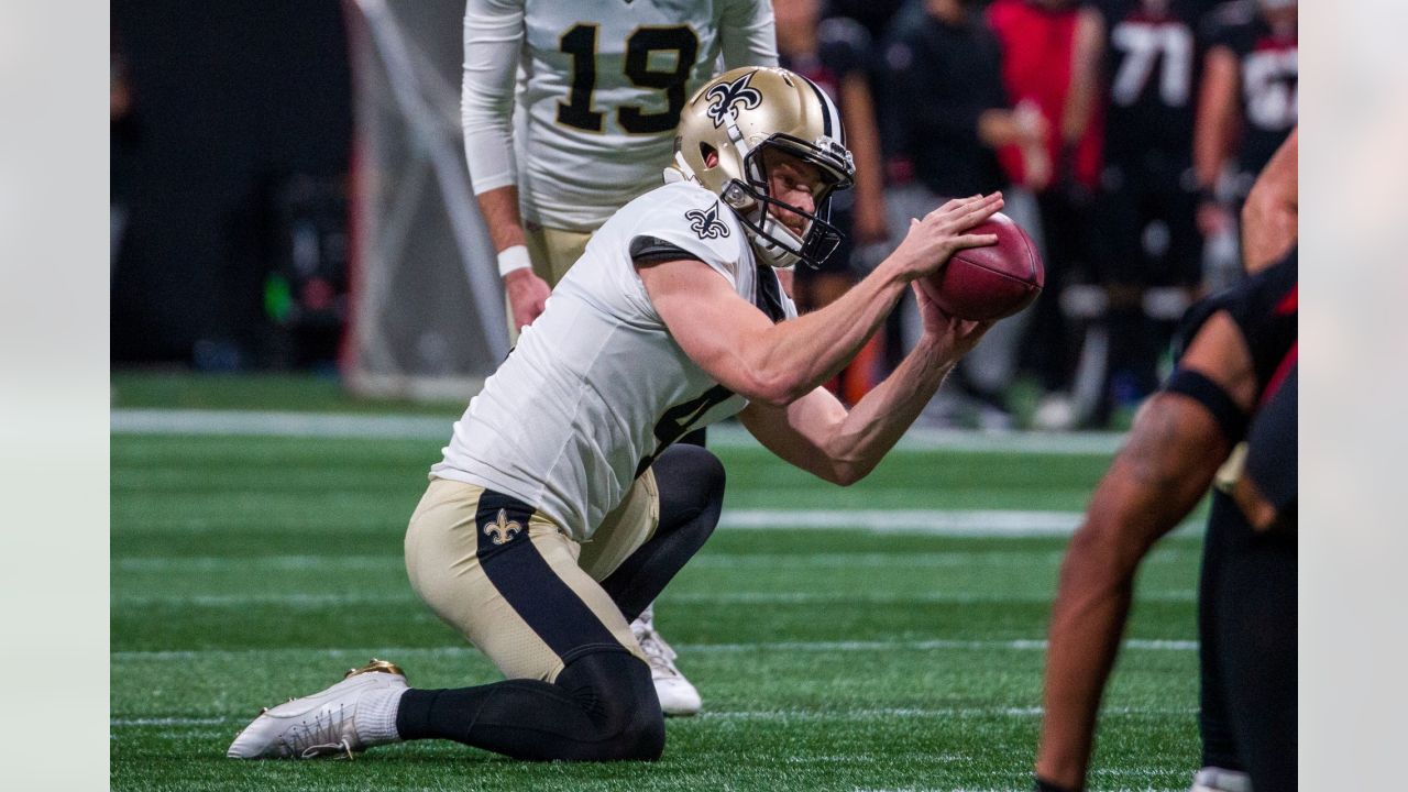 Saints punter Blake Gillikin unleashes 81-yard punt