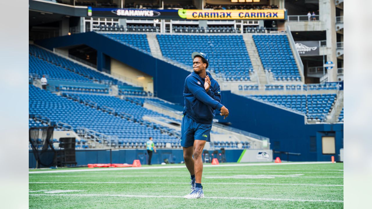 PHOTOS: Seahawks Warm Up In Advance Of Preseason Game vs. Cowboys