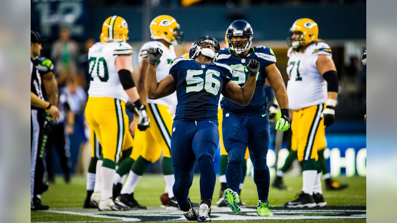 Detroit Lions DE Cliff Avril on plane to possibly sign with Seattle Seahawks  