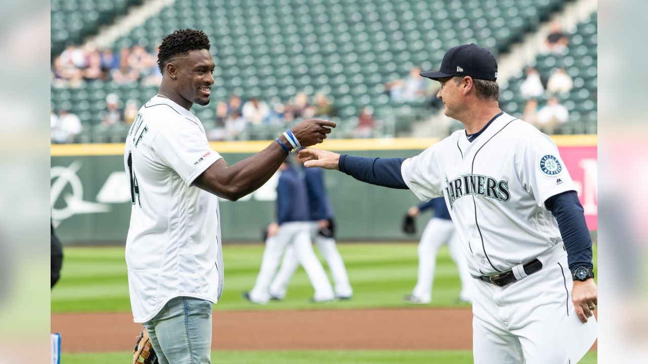 Friday Round-Up: DK Metcalf Throws Out First Pitch At Mariners Game