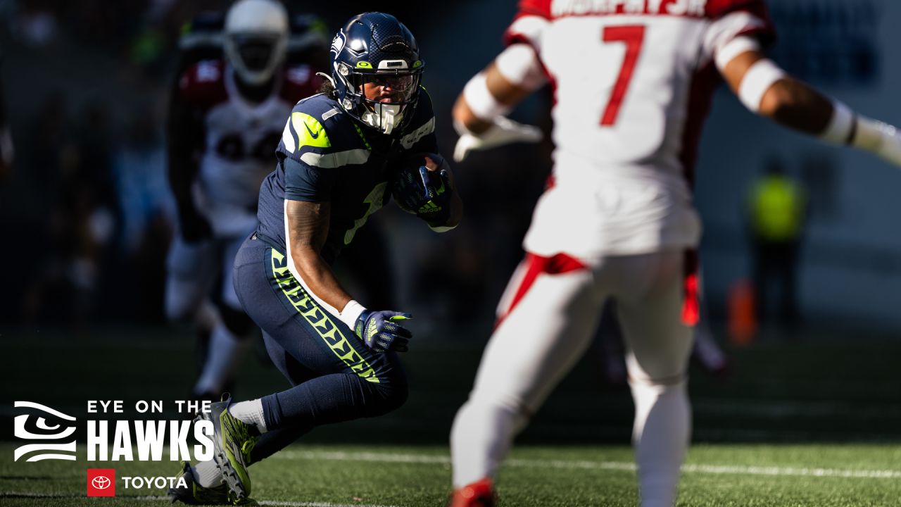 Fumble-maker Coby Bryant, Tariq Woolen Seahawks' rookie duo