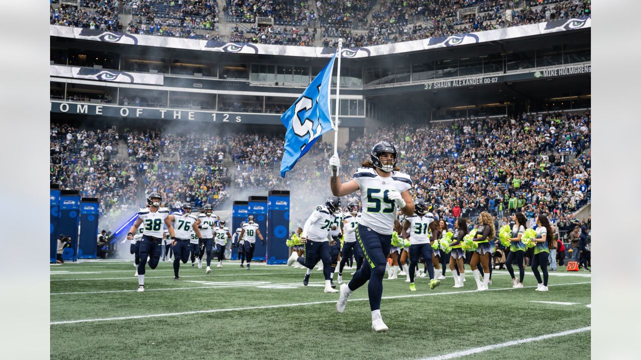 Seattle Seahawks bring in veteran defensive lineman Mario Edwards Jr for  visit - Field Gulls