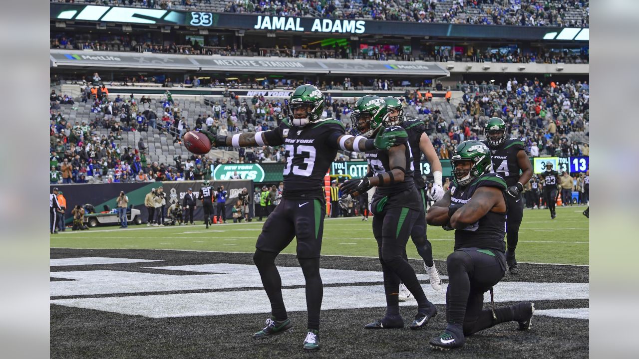 New York Jets safety Jamal Adams (33) in action against the New