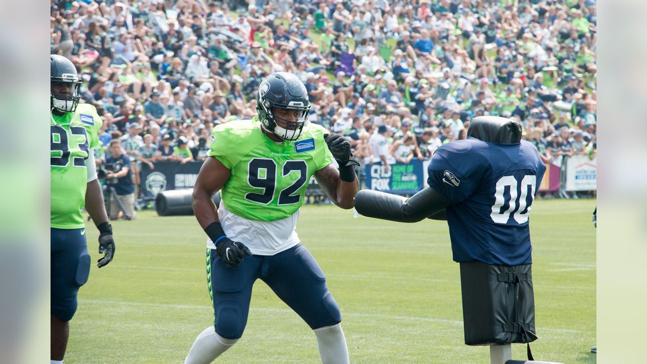 Friday Round-Up: Kam Chancellor, Earl Thomas react to Troy