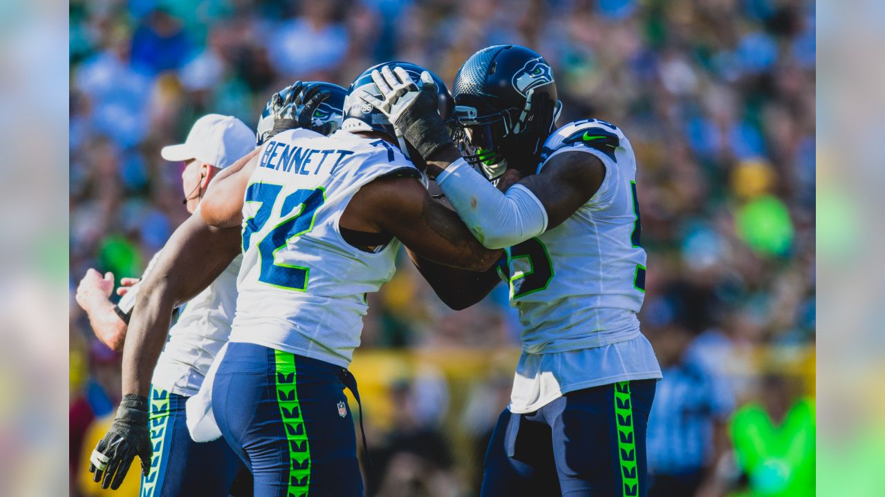 Seahawks Sunday roundup: Griffin brothers write a book