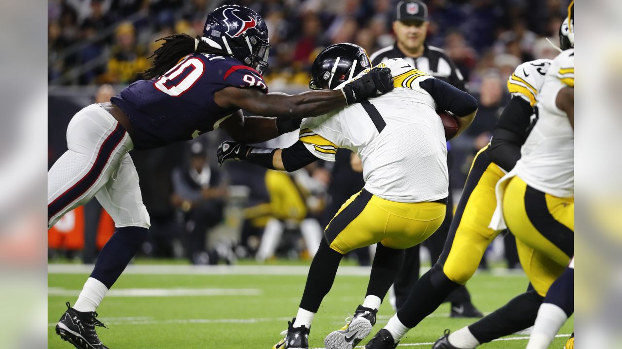 Texans Trade Jadeveon Clowney To Seahawks For Barkevious Mingo, Jacob  Martin, Third Round Pick - Battle Red Blog