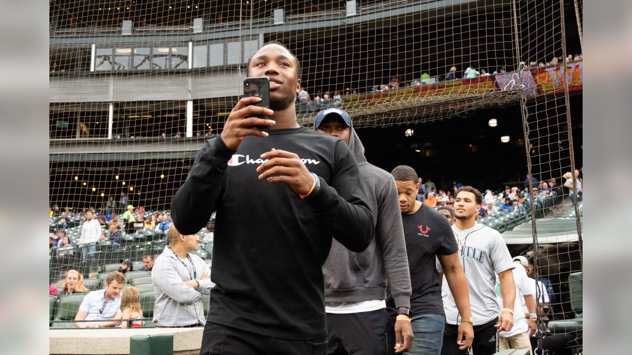 Friday Round-Up: DK Metcalf Throws Out First Pitch At Mariners Game