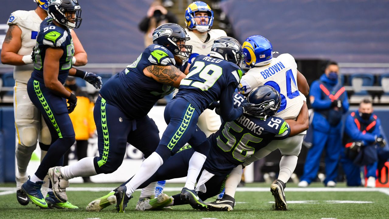 Lost our minds a little bit': Late personal fouls doom Seattle Seahawks in  stunning season-opening loss to L.A. Rams - Anchorage Daily News