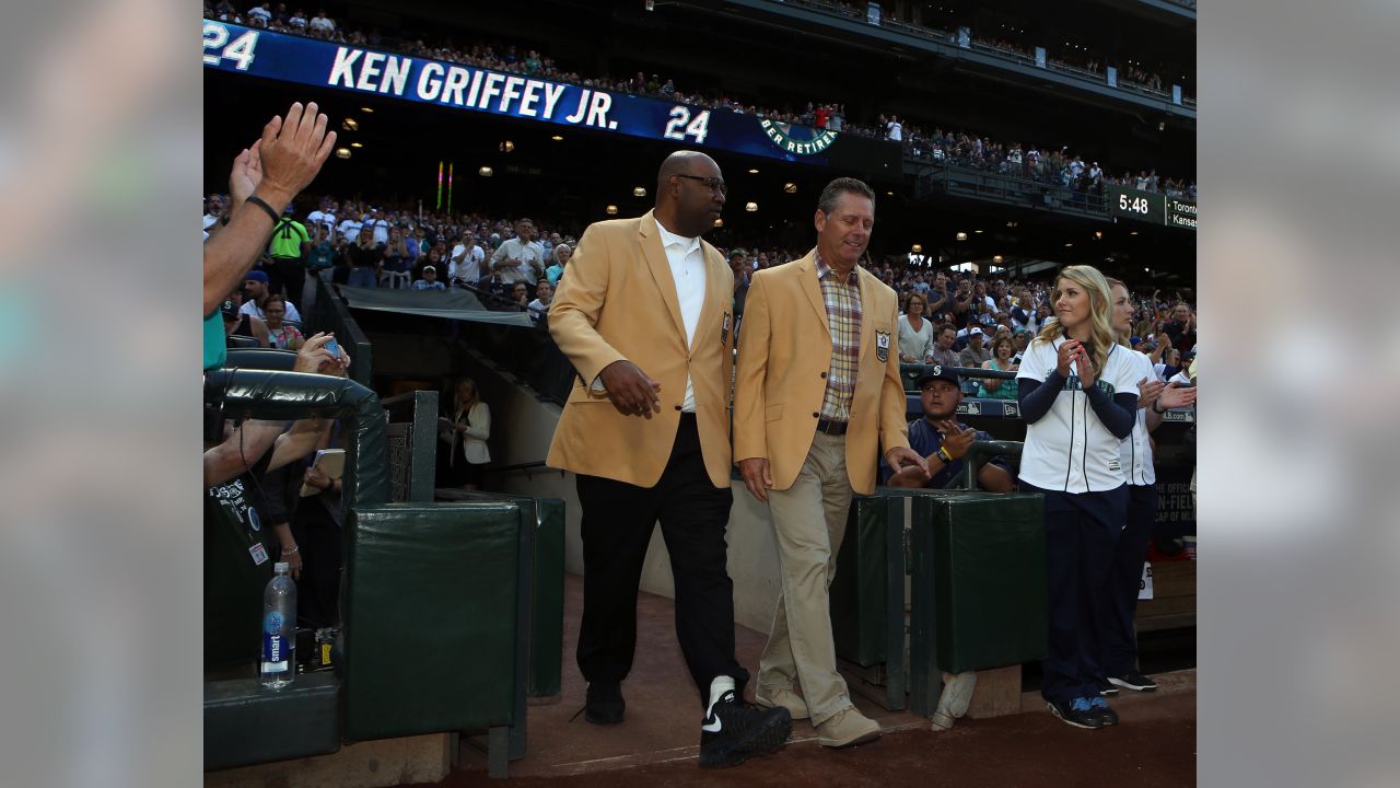 Seattle Mariners Ken Griffey Jr. and Seattle Seahawks Steve