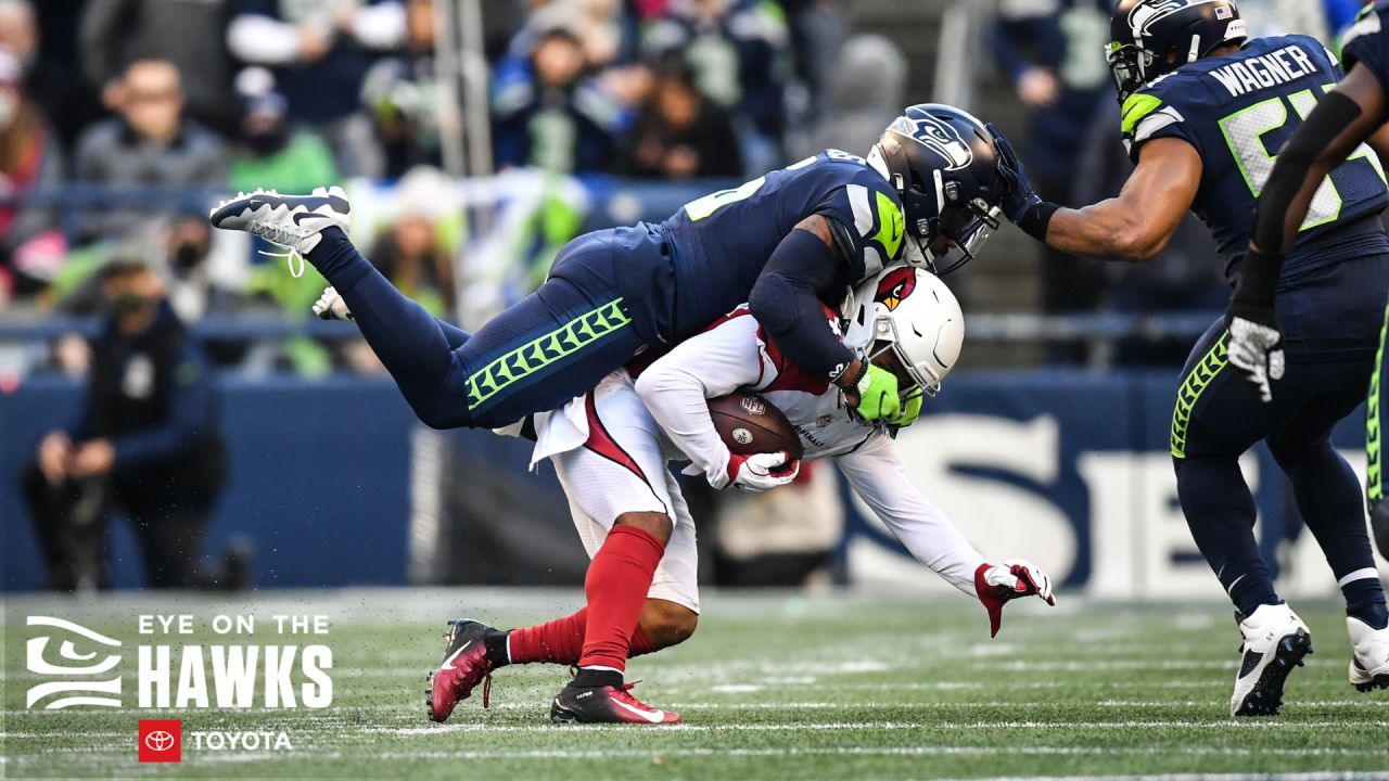 Injury Update: Seahawks CB Tre Brown suffered a patellar tendon injury -  Field Gulls