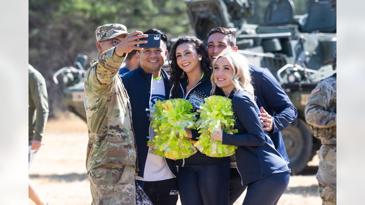 Seahawks, Falcons players visit JBLM, Article