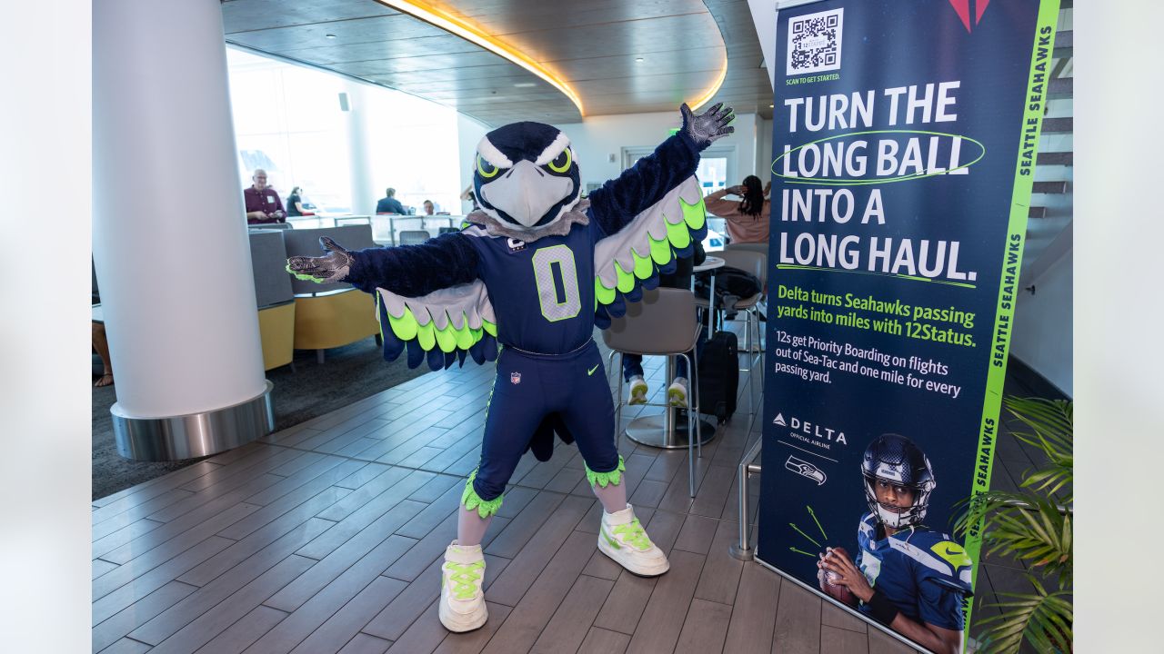 Delta 12Status brings back priority boarding to Seahawks fans