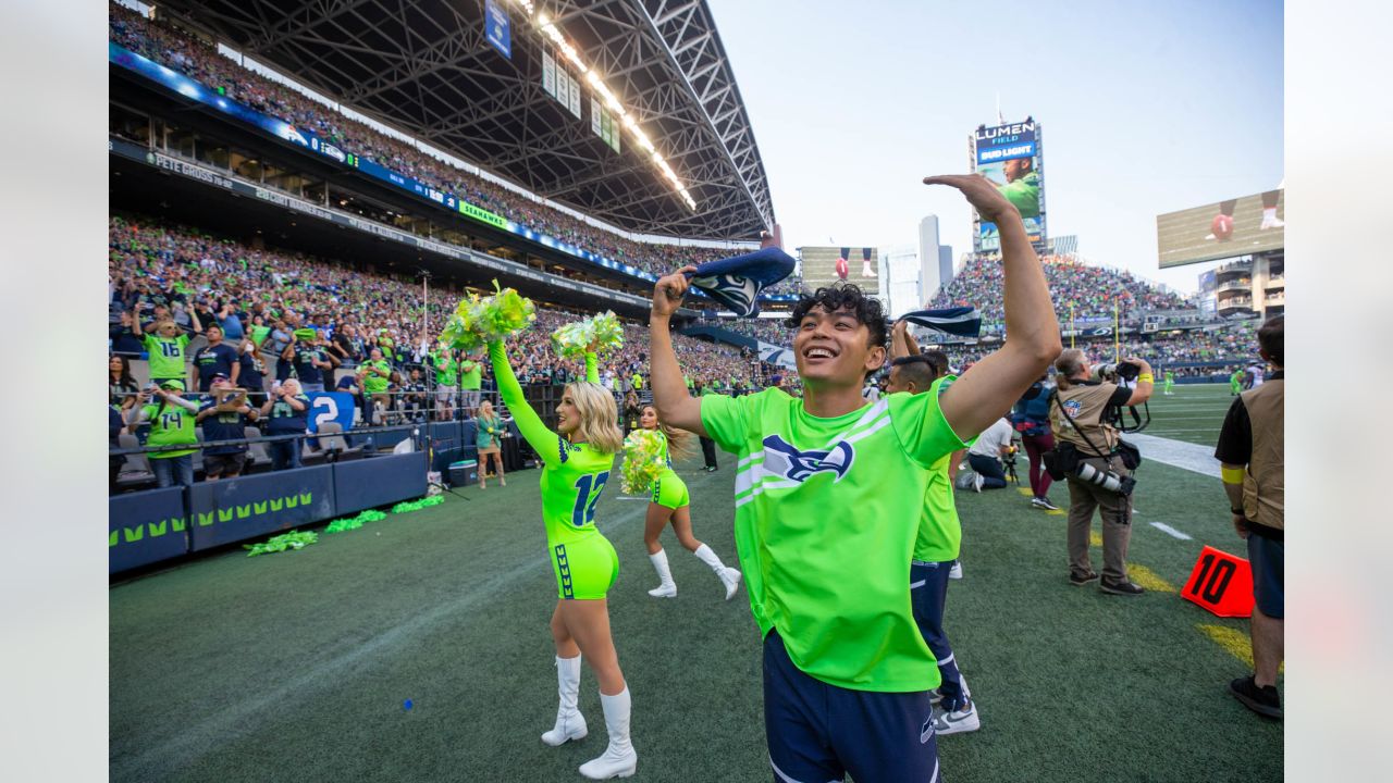 PHOTOS: Junior Seahawks Dancers Take The Field At Preseason Game 2