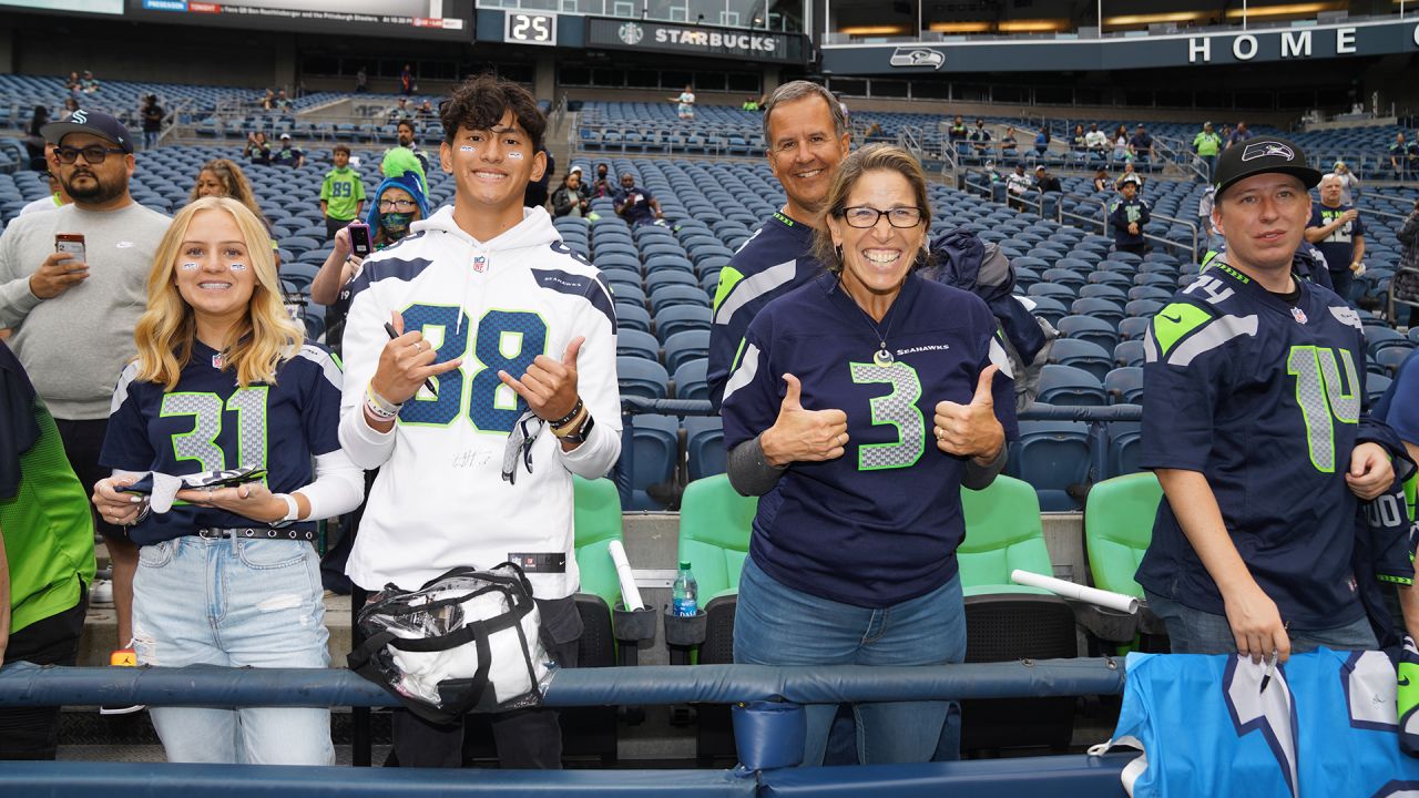 PHOTOS: Fans Attend Seahawks vs. Broncos Preseason Matchup